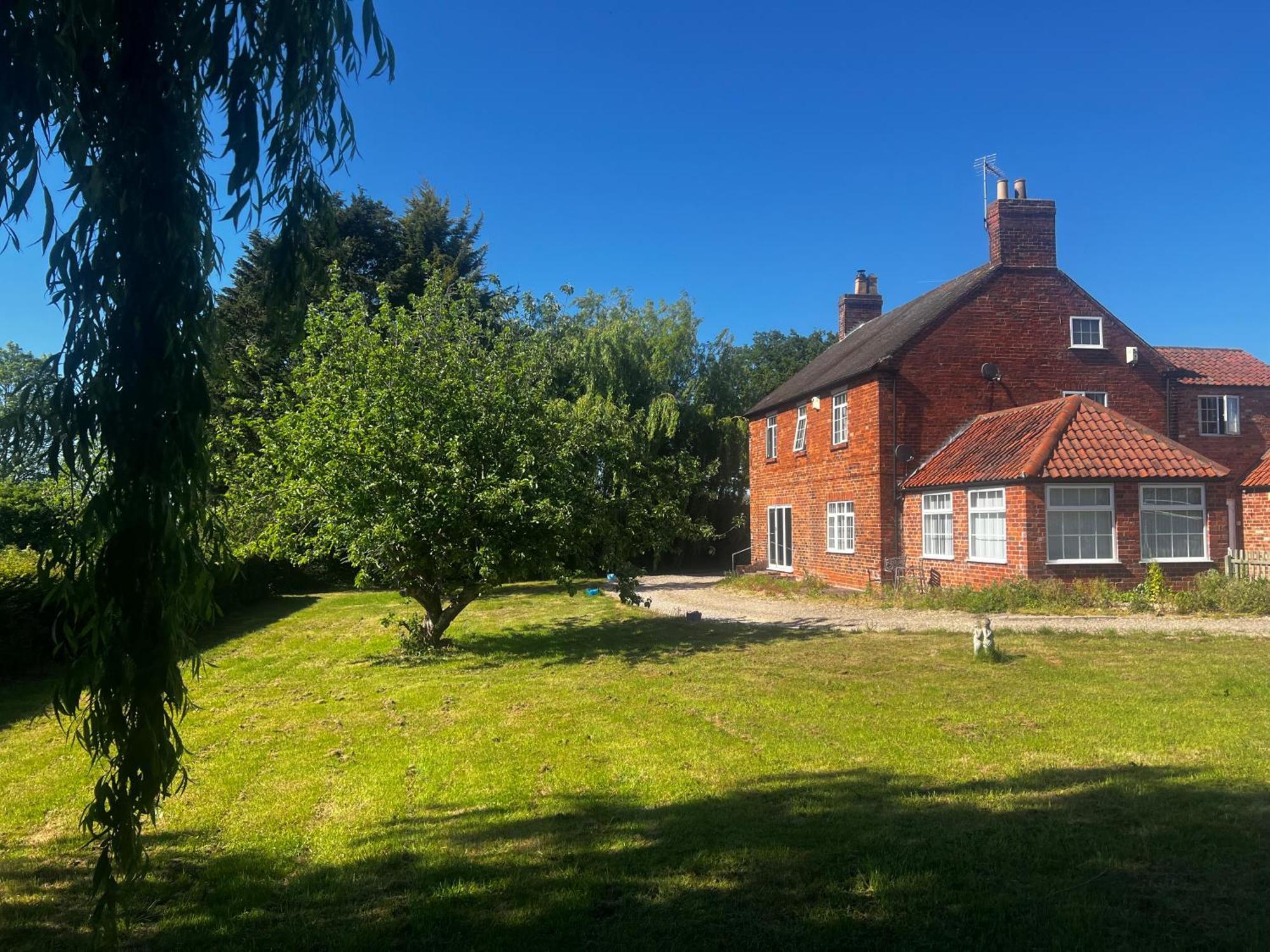 Wellbet Farm Hotel Swinderby Exterior photo