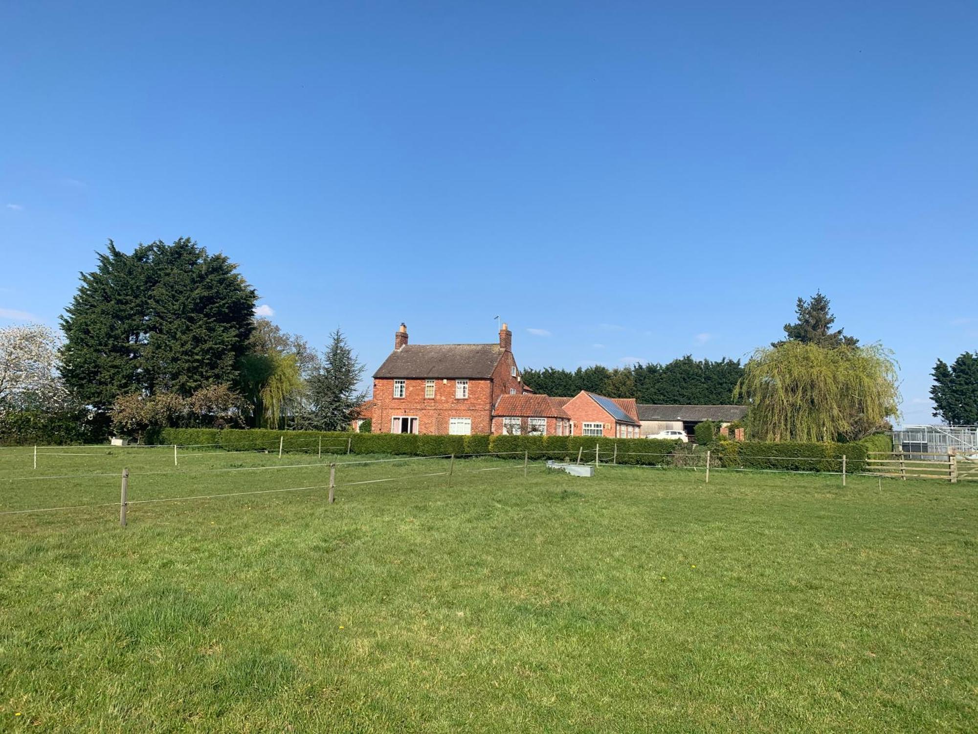 Wellbet Farm Hotel Swinderby Exterior photo